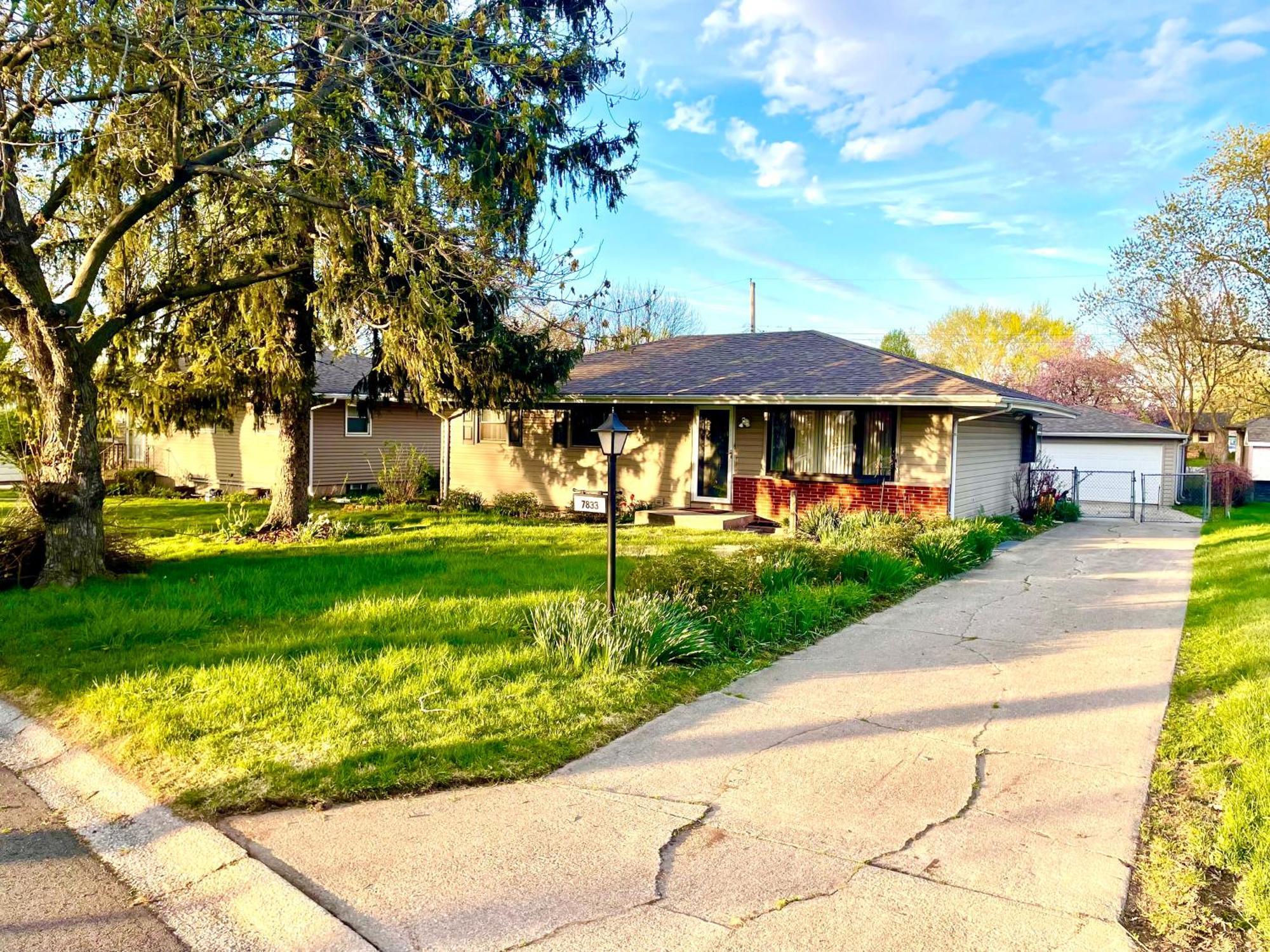 Cozy House In Schererville Exterior foto